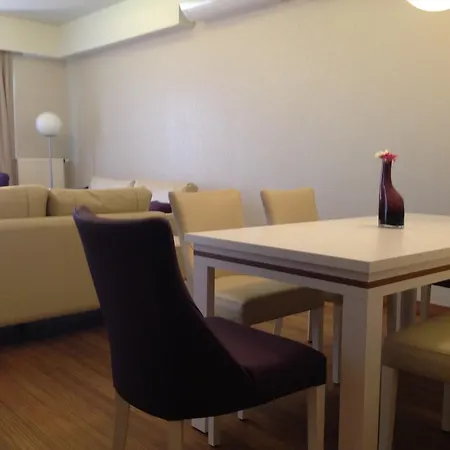 Corpus Suites * Istanbul